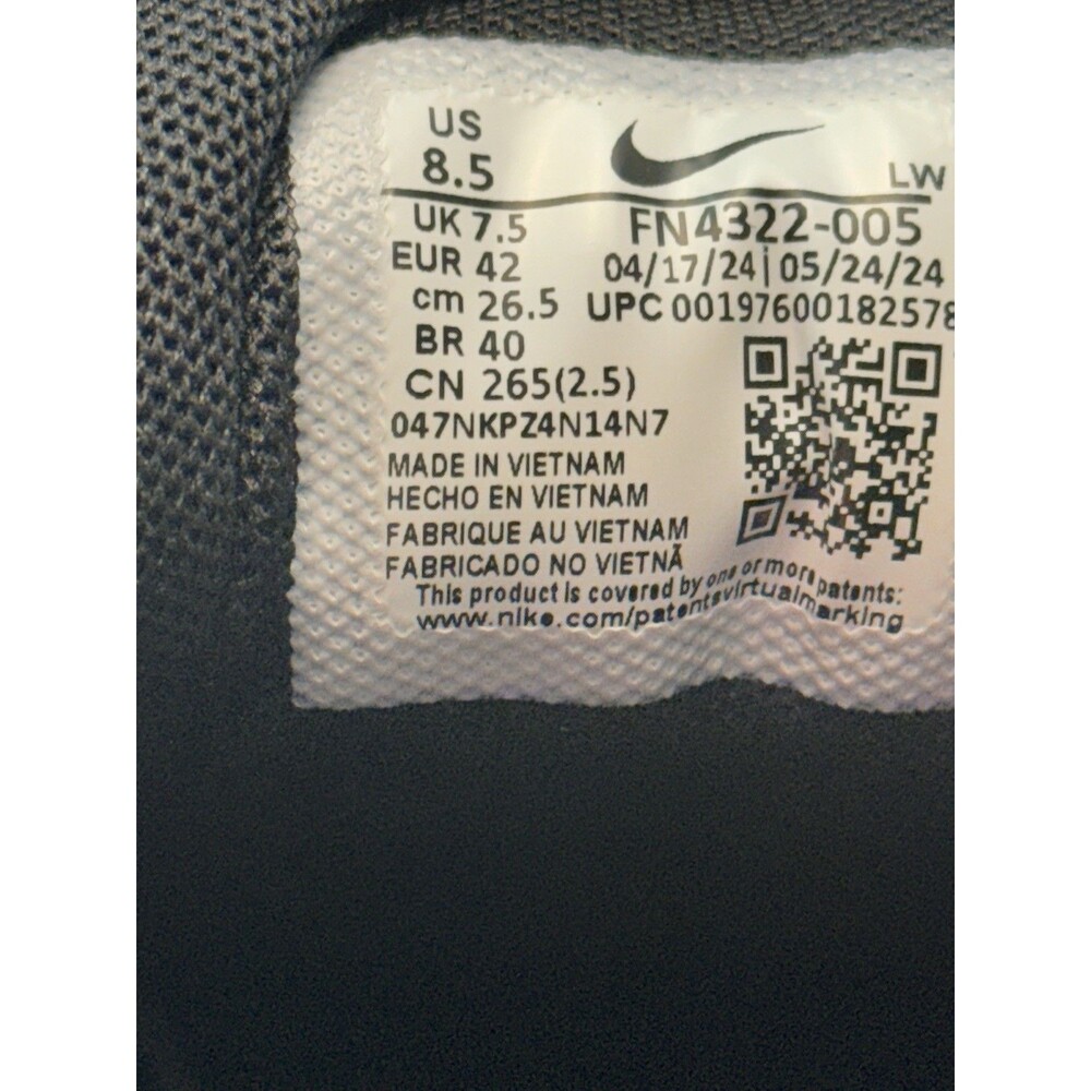 Nike Precision 7 Basketball Shoes Men's 8.5/ Women's 10 Black White Grey - Picture 16 of 16